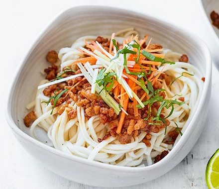 Crispy chilli turkey noodles recipe