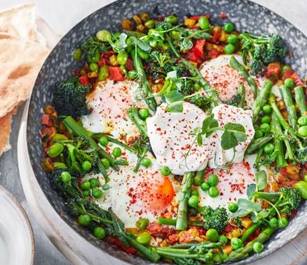 Pea & broad bean shakshuka recipe