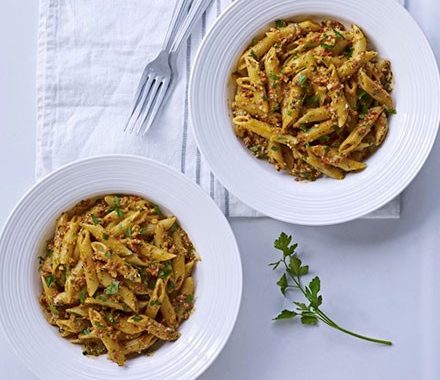 Roasted red pepper & parsley pesto with penne recipe