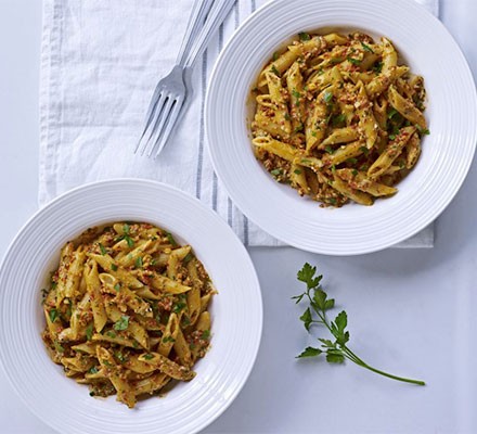 Roasted red pepper & parsley pesto with penne recipe 