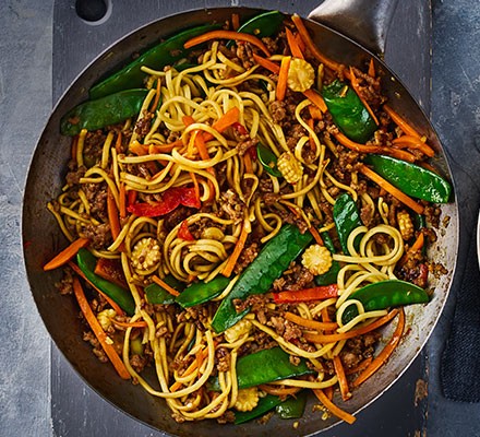 Pork noodle stir-fry recipe 