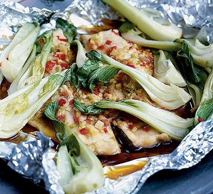 Thai-style steamed fish recipe 