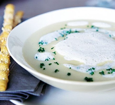 Artichoke soup with Parmesan sticks recipe 