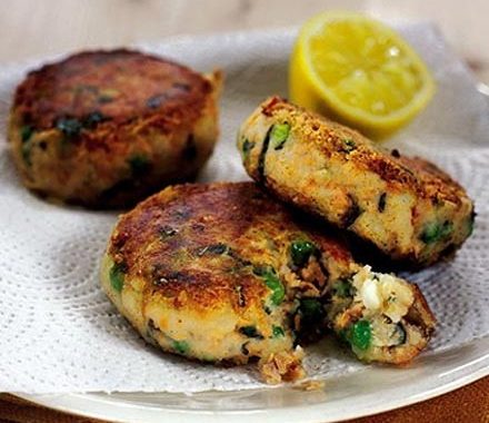 Minted salmon & pea fish cakes recipe