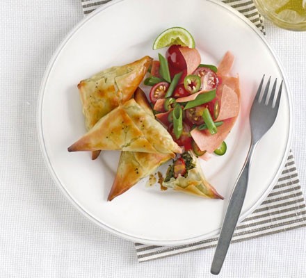 Spinach samosas with Indian salad recipe 