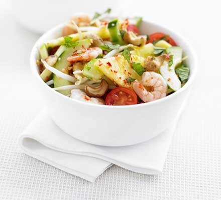 Asian prawn & pineapple salad recipe 