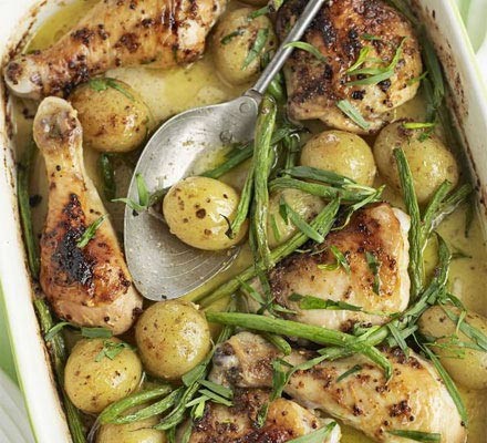 Honey, mustard & crème fraîche baked chicken recipe 