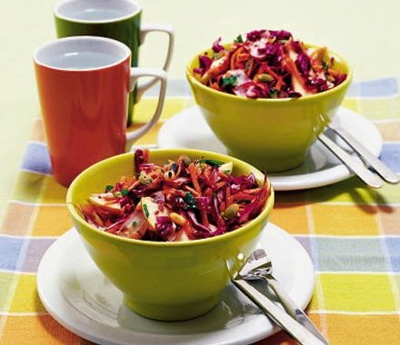 Crunchy cabbage salad recipe