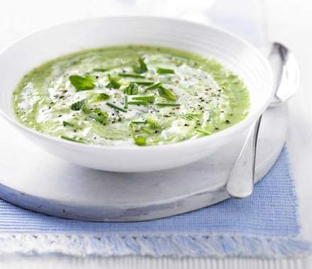 Green cucumber & mint gazpacho recipe