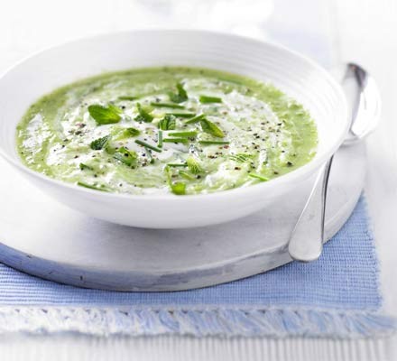 Green cucumber & mint gazpacho recipe 