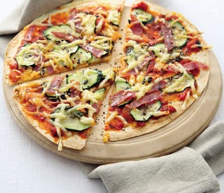 Hot salami & courgette flatbread recipe
