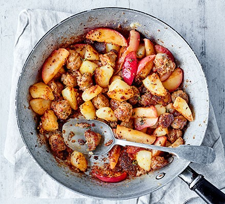 Sausage, mustard & apple hash recipe 