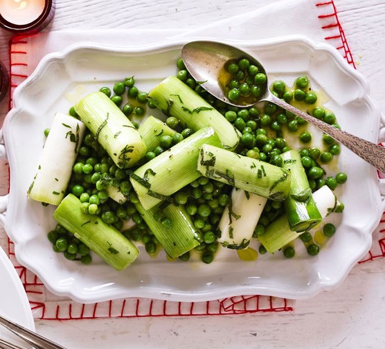Steamed leeks & peas with herby vinaigrette recipe 