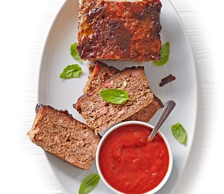 Beef & bacon meatloaf with tomato sauce recipe