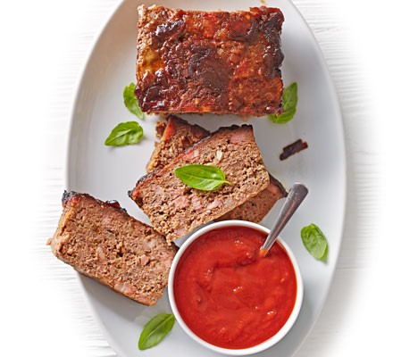Beef & bacon meatloaf with tomato sauce recipe 