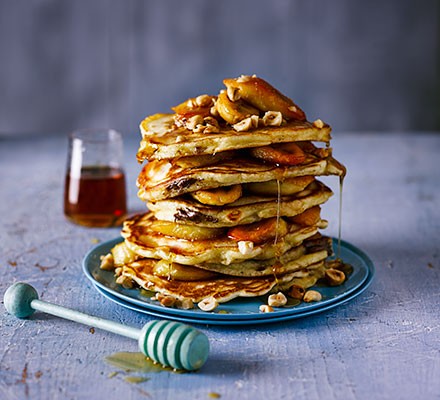 Chocolate-filled pancakes with caramelised banana recipe 