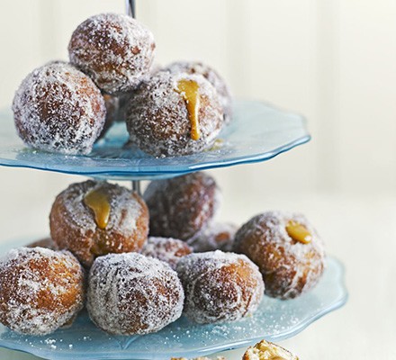 Bite-sized toffee apple doughnuts recipe 