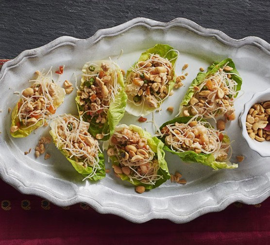 Minced chicken & prawn lettuce parcels recipe 