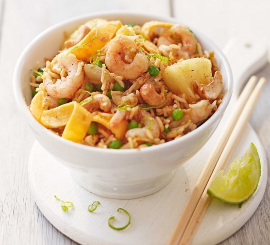 Prawn, pineapple & cashew fried rice recipe 