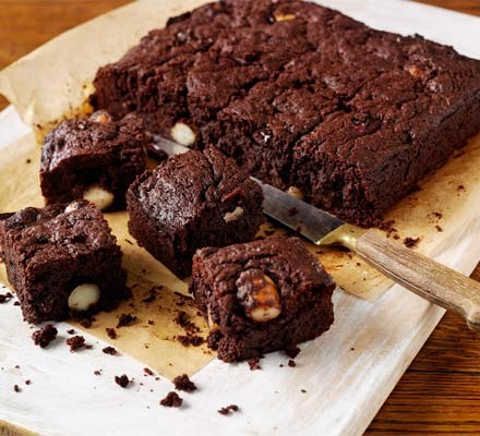 Chocolate, cranberry & macadamia brownies recipe 