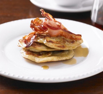 Banana pancakes with crispy bacon & syrup recipe 