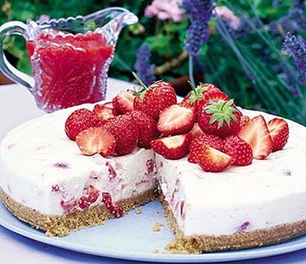 Pink strawberry cheesecake recipe
