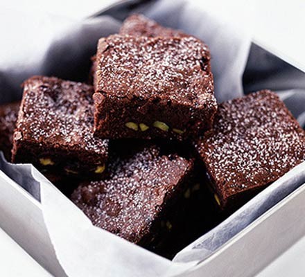 Cranberry-pistachio brownies recipe 