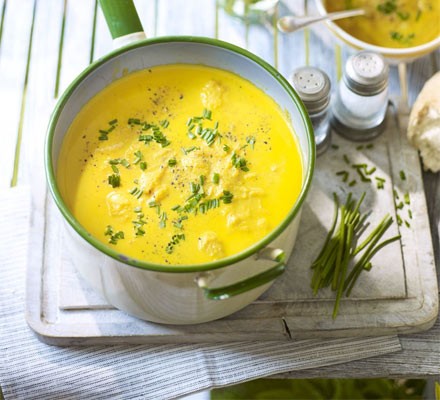 Creamy curried carrot & butter bean soup recipe 