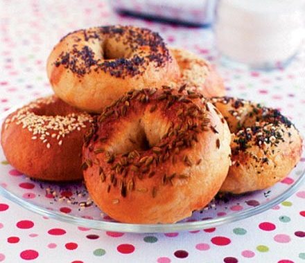 Homemade vegan bagels