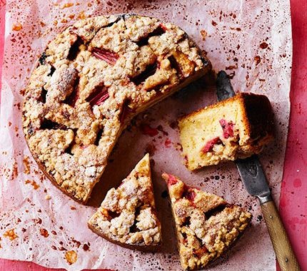 Rhubarb buckle recipe