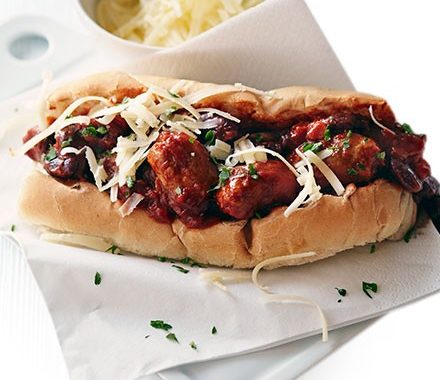 Sloppy sausage chilli cheese dogs recipe