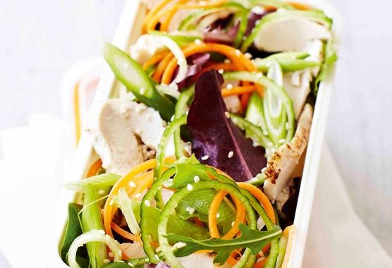 Chicken spiralized salad recipe
