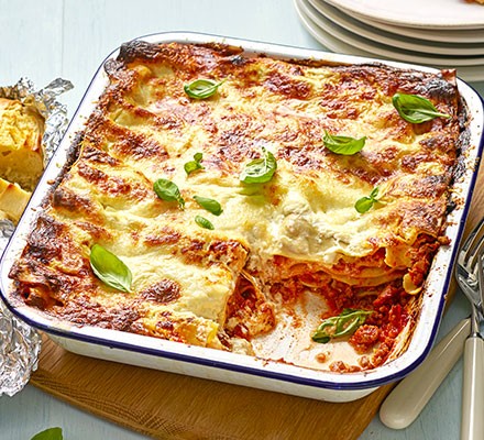 Easy classic lasagne recipe 