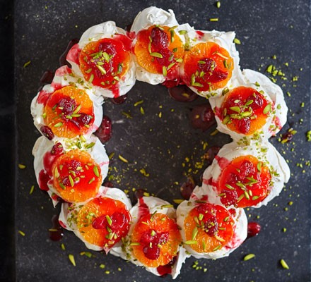 Clementine, cranberry & pistachio meringue wreath recipe 