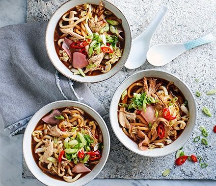 One-pot Chinese chicken noodle soup recipe