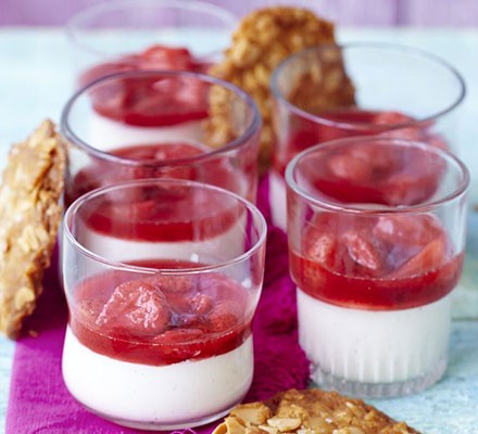 Strawberry panna cotta recipe 