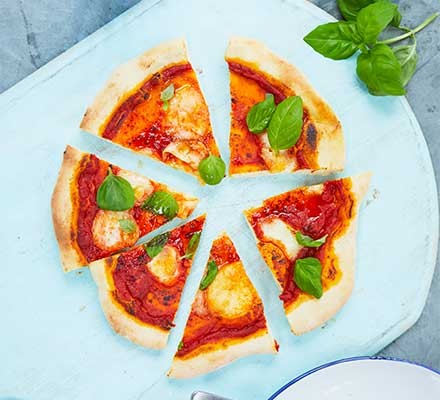 Pizza with homemade sauce recipe 