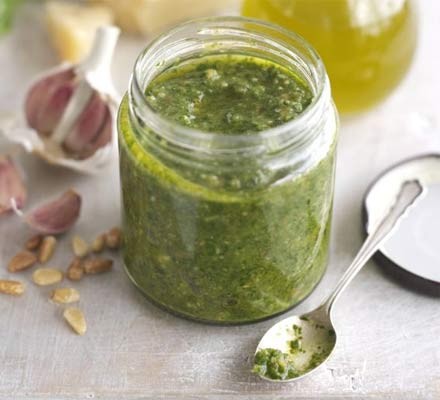 Classic pesto recipe 