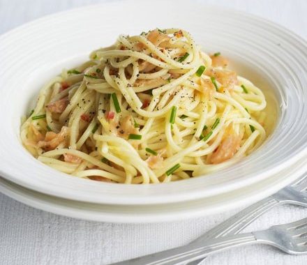 Smoked salmon pasta recipe