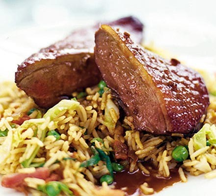 Stir-fried rice with cabbage & bacon recipe 