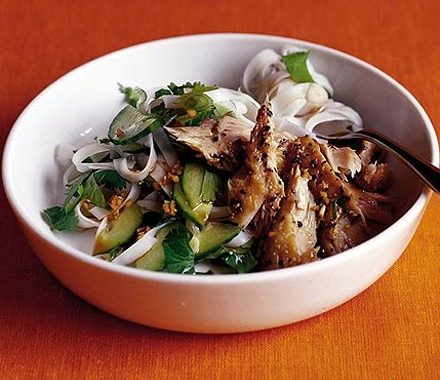 15-minute mackerel noodles recipe