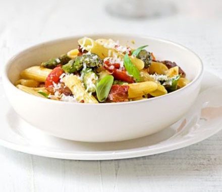 Roasted asparagus, pancetta & cherry tomato pasta recipe