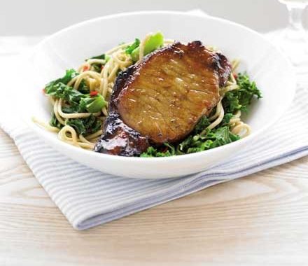 Sticky pork with gingered noodles & kale recipe