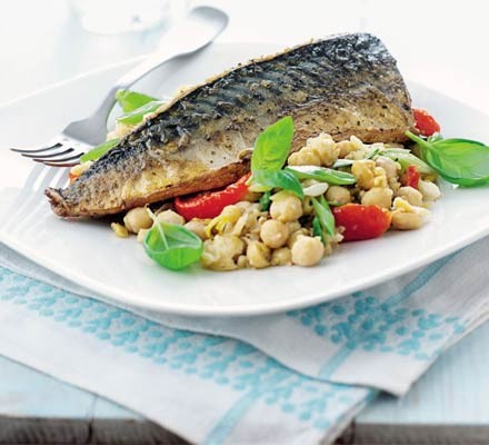 Basil & lemon chickpeas with mackerel recipe 