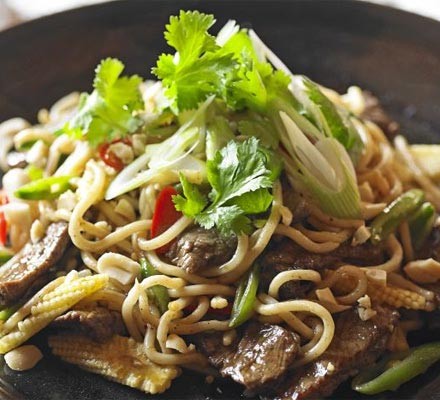 Beef & ginger stir-fry  recipe 