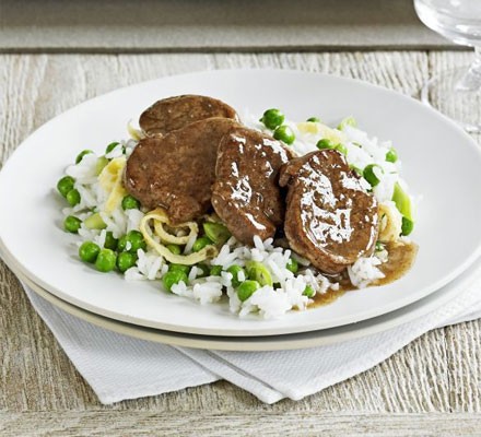 Five-spice pork fillet with fried rice recipe 