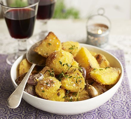 Semolina roast potatoes with garlic & thyme recipe 