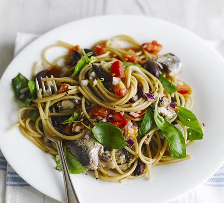 Salsa spaghetti with sardines recipe 