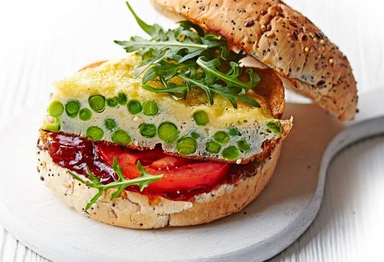 Cheesy omelette burgers recipe