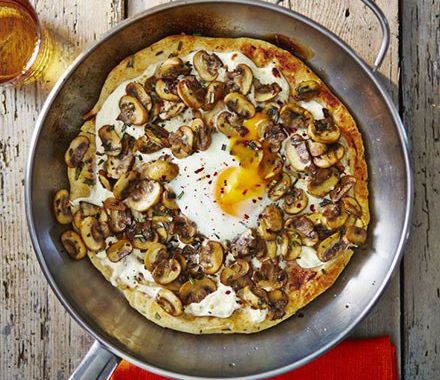 Frying pan pizza bianco with mushrooms & egg recipe